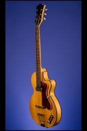 1960 Hofner Club 40 Distrubuted by Selmer, London (Model 125 semi-acoustic) 1960 Hofner Club 40 Distrubuted by Selmer, London (Model 125 semi-acoustic)