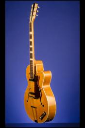 1958 Hofner Model 456/S/E2/b 1958 Hofner Model 456/S/E2/b