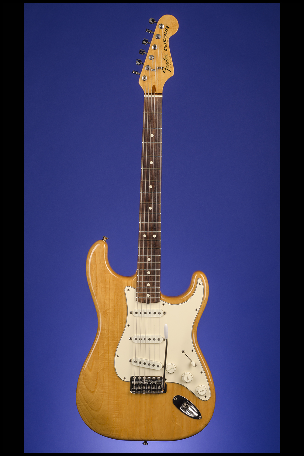 激安品Fender USA stratocaster 1982-1988年製フェンダー ストラトキャスター Vシリアル vintage series？ ヴィンテージシリーズ フェンダー
